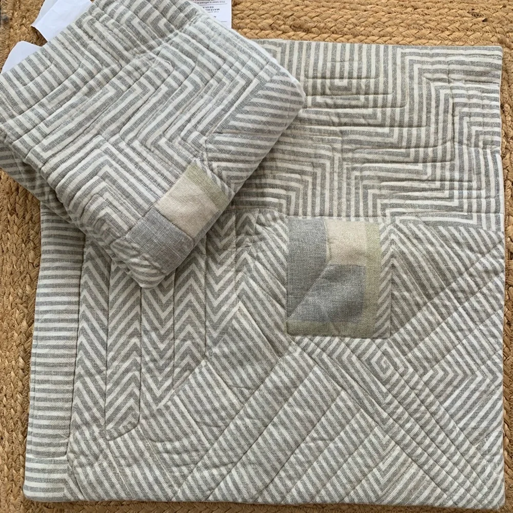 ✨NWT✨ Set of 2 West Elm Pamela Wiley Stripe Pillow Cover